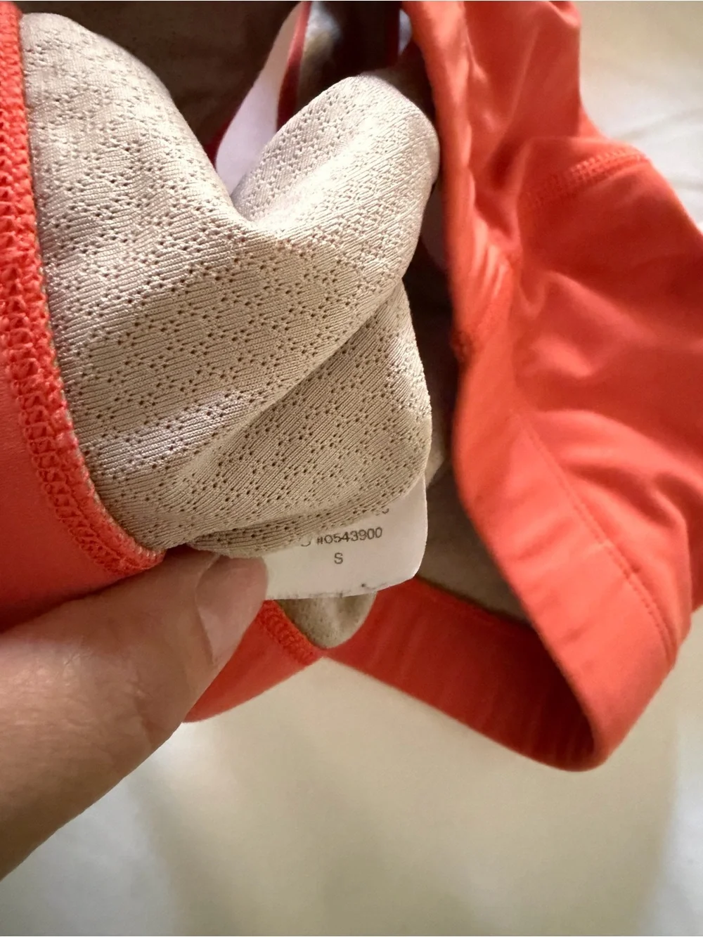 Vuori Grapefruit Scoop Sports Bra - Picture 3 of 3